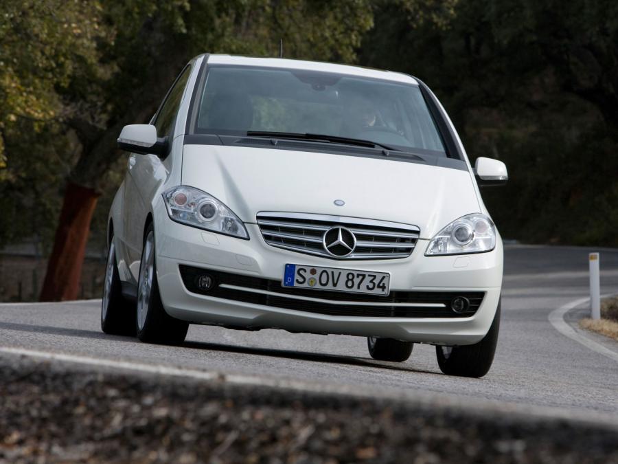  Mercedes-Benz A170 3-Door 2008 года  (фото 11 из 12)